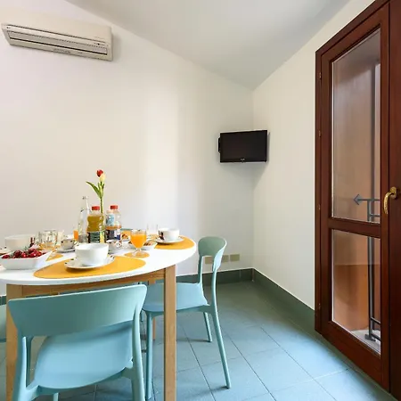 Paradiso Apartman *